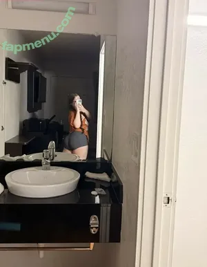 fckoffmaebe / jerkoffmaebe nude photo #0015