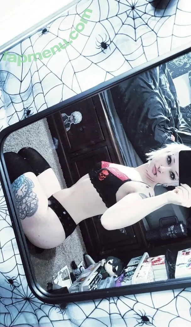 featheredsparrow nude photo #0006 (featheredsparrow)