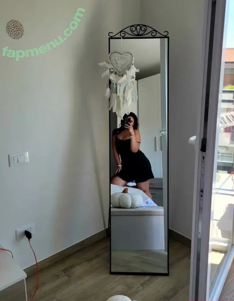 Federica Mongiello nude photo #0036 (mongiello.federica)