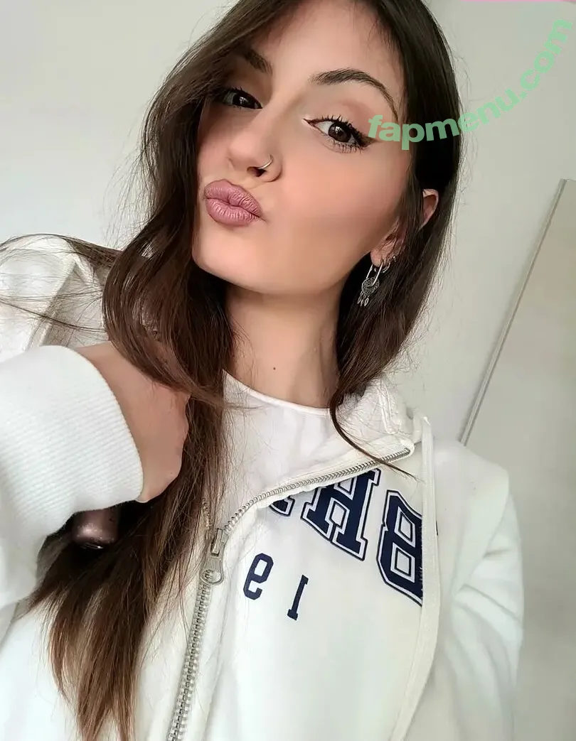 Federica Mongiello nude photo #0057 (mongiello.federica)