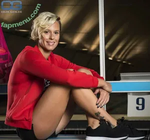 Federica Pellegrini / kikkafede88 nude photo #0025
