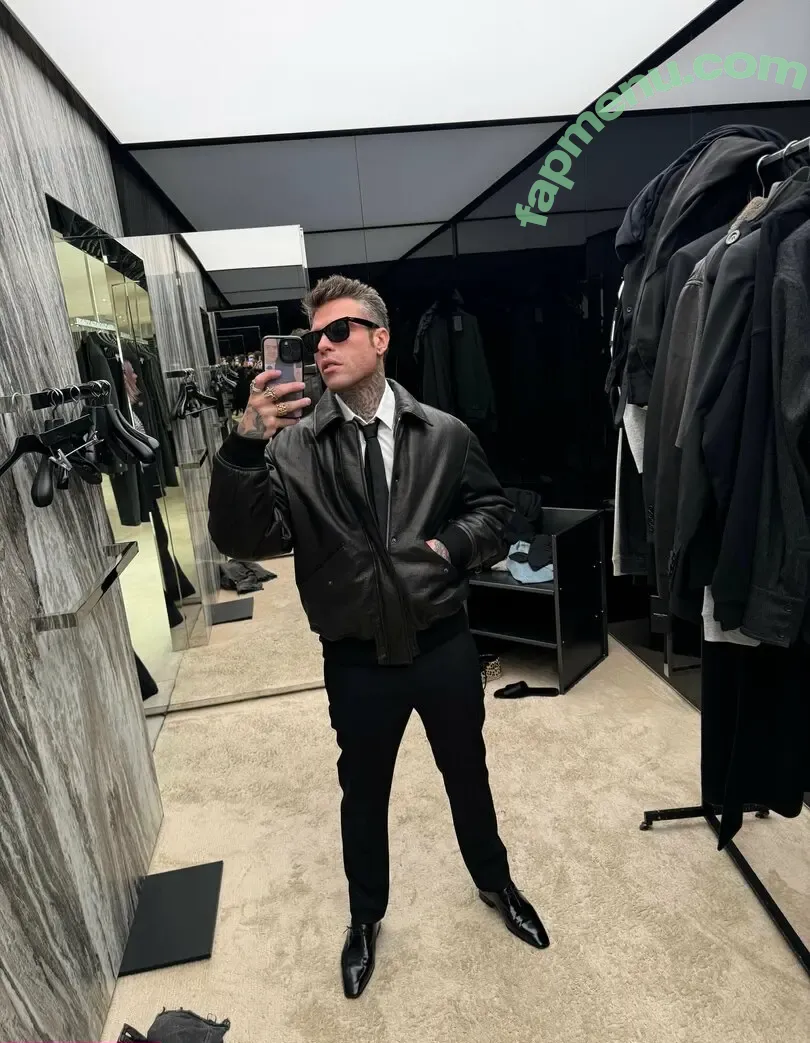 fedez nude photo #0006 (fedez)