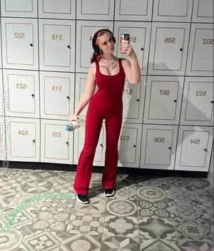 Feedeline / itsonly_feli nude photo #0082