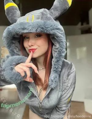 Feedeline / itsonly_feli nude photo #0101