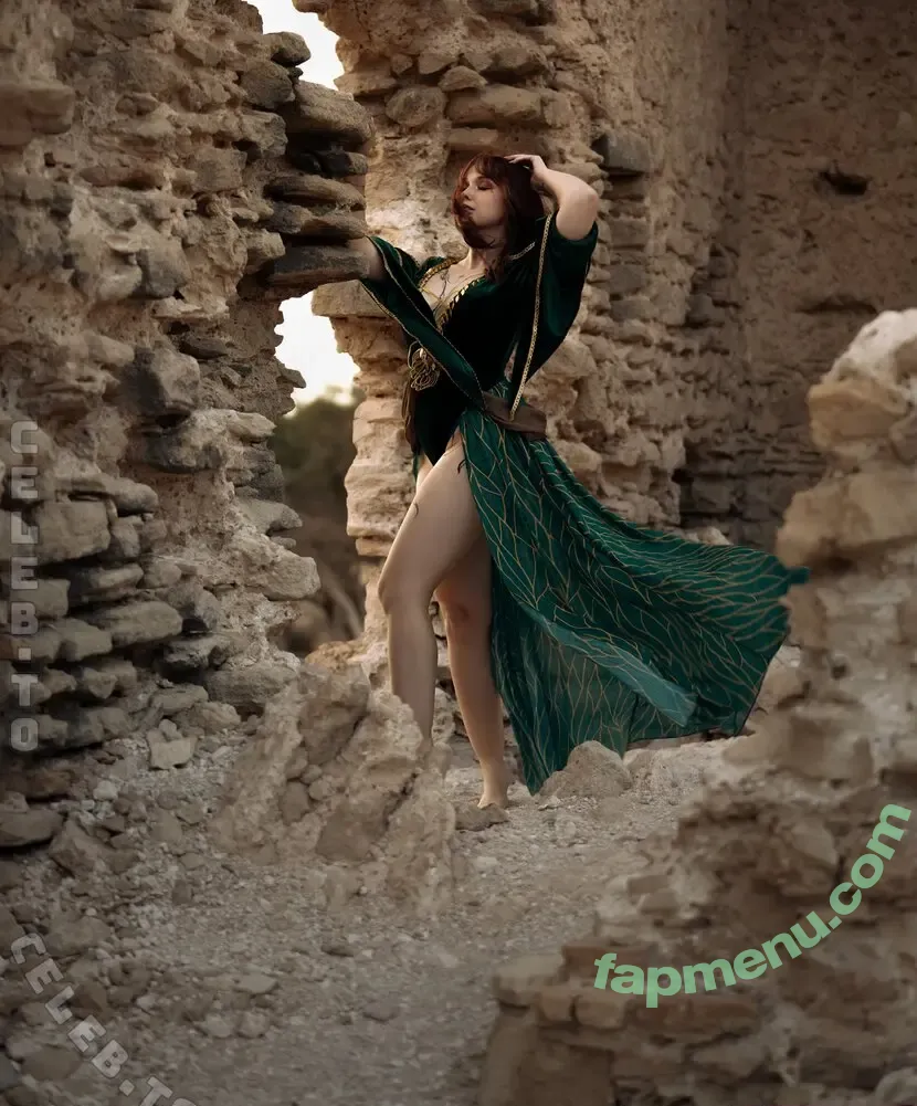 Feedeline nude photo #0071 (itsonly_feli)