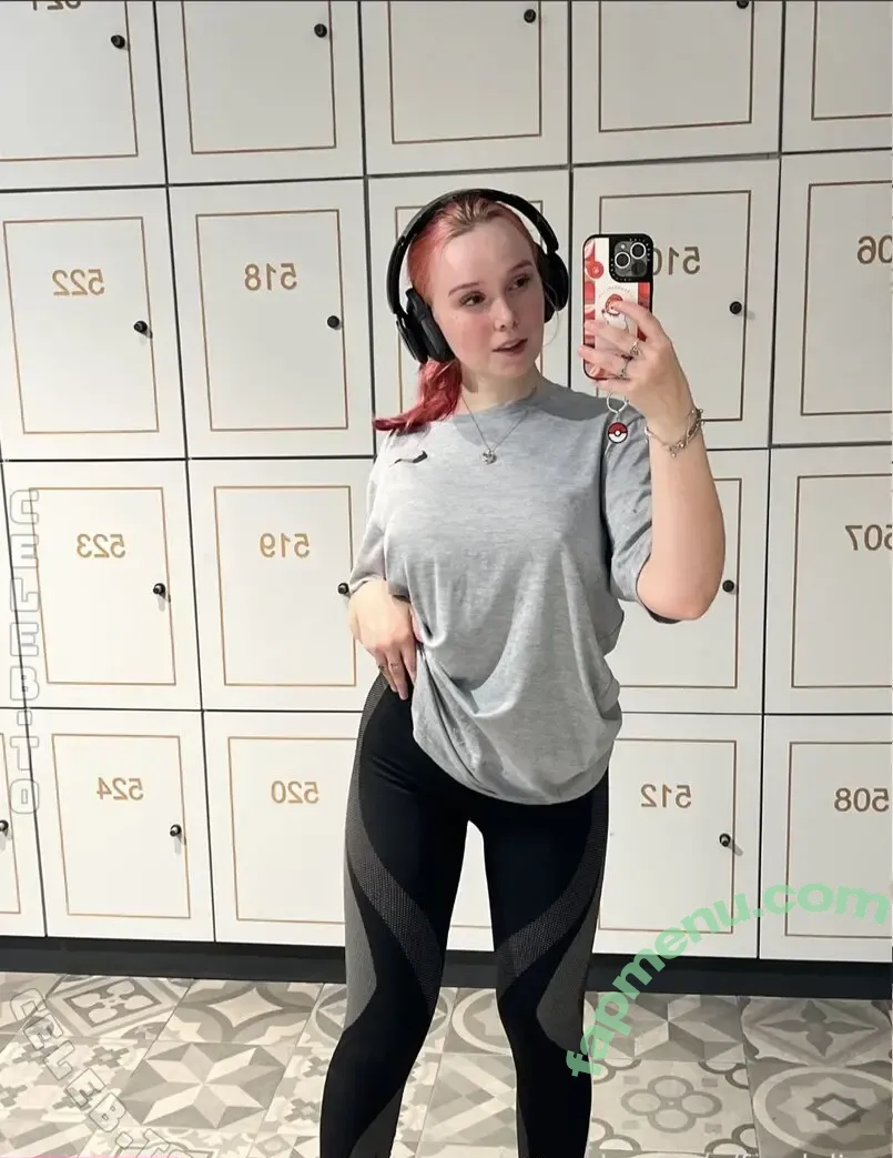 Feedeline nude photo #0086 (itsonly_feli)