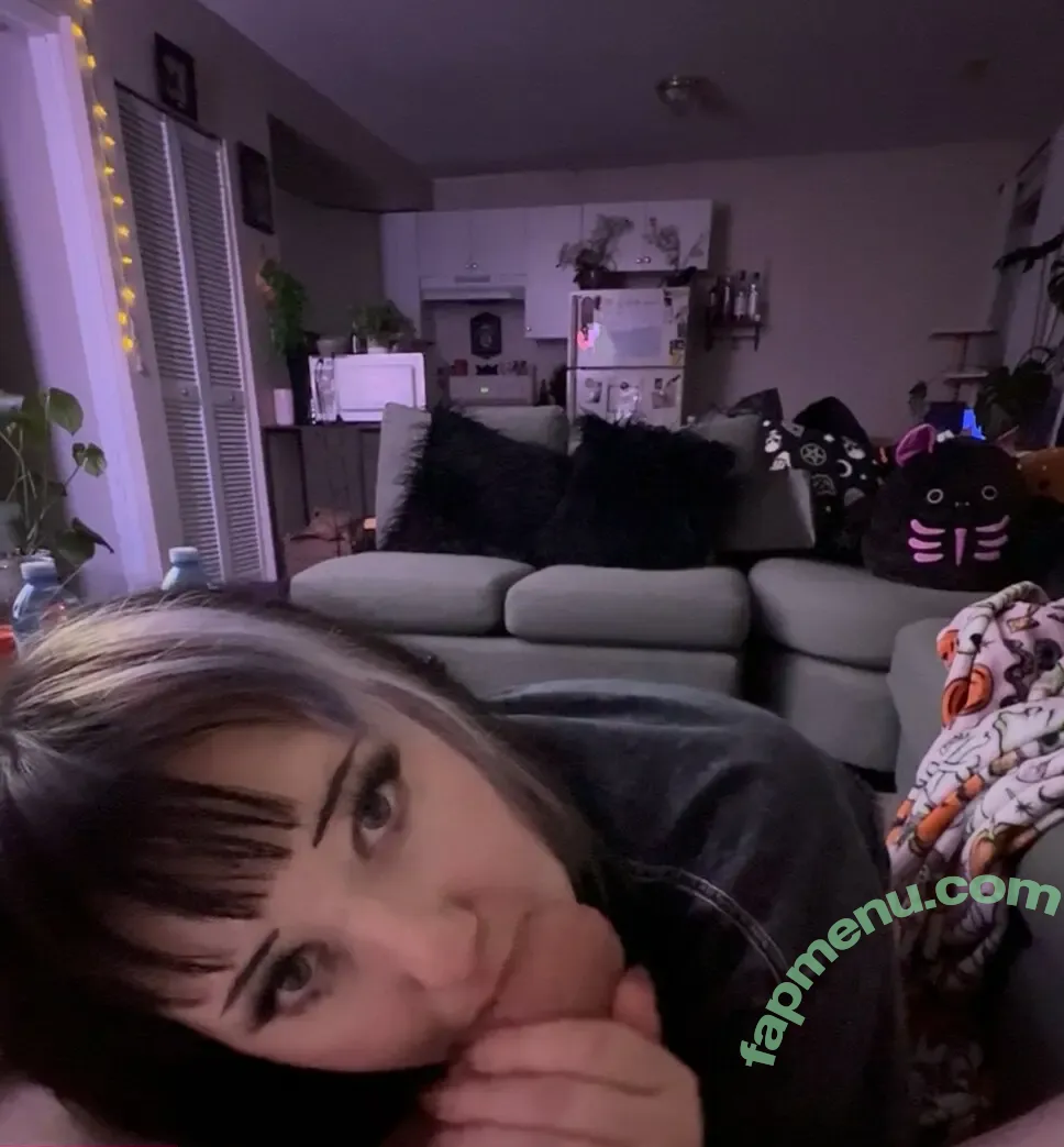 feefu nude photo #0099 (Fefe ASMR / Fefebean)