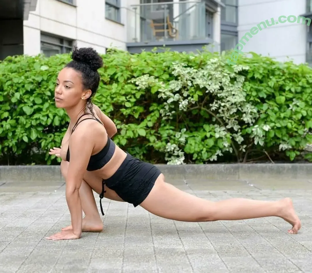 Feelinfree nude photo #0266 (Riddim Rida / faceyterri)