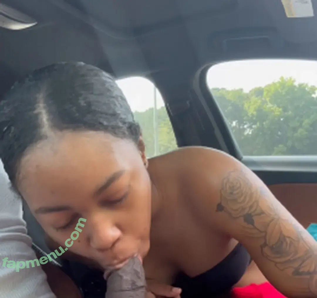 feenin4nae nude photo #0005 (feenin4nena)