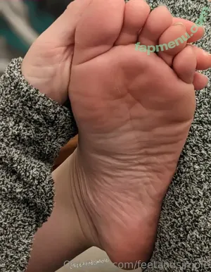 feetandsimple / reel nude photo #0014