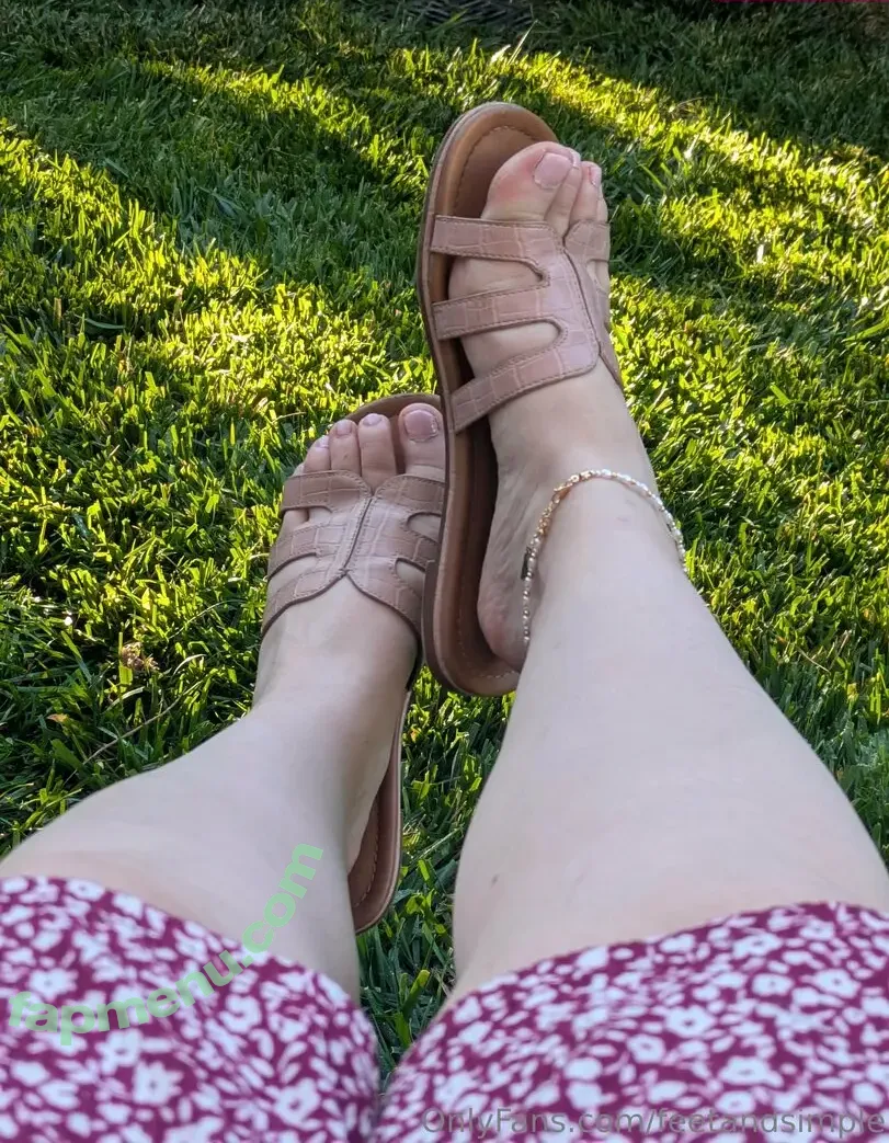 feetandsimple nude photo #0003 (reel)