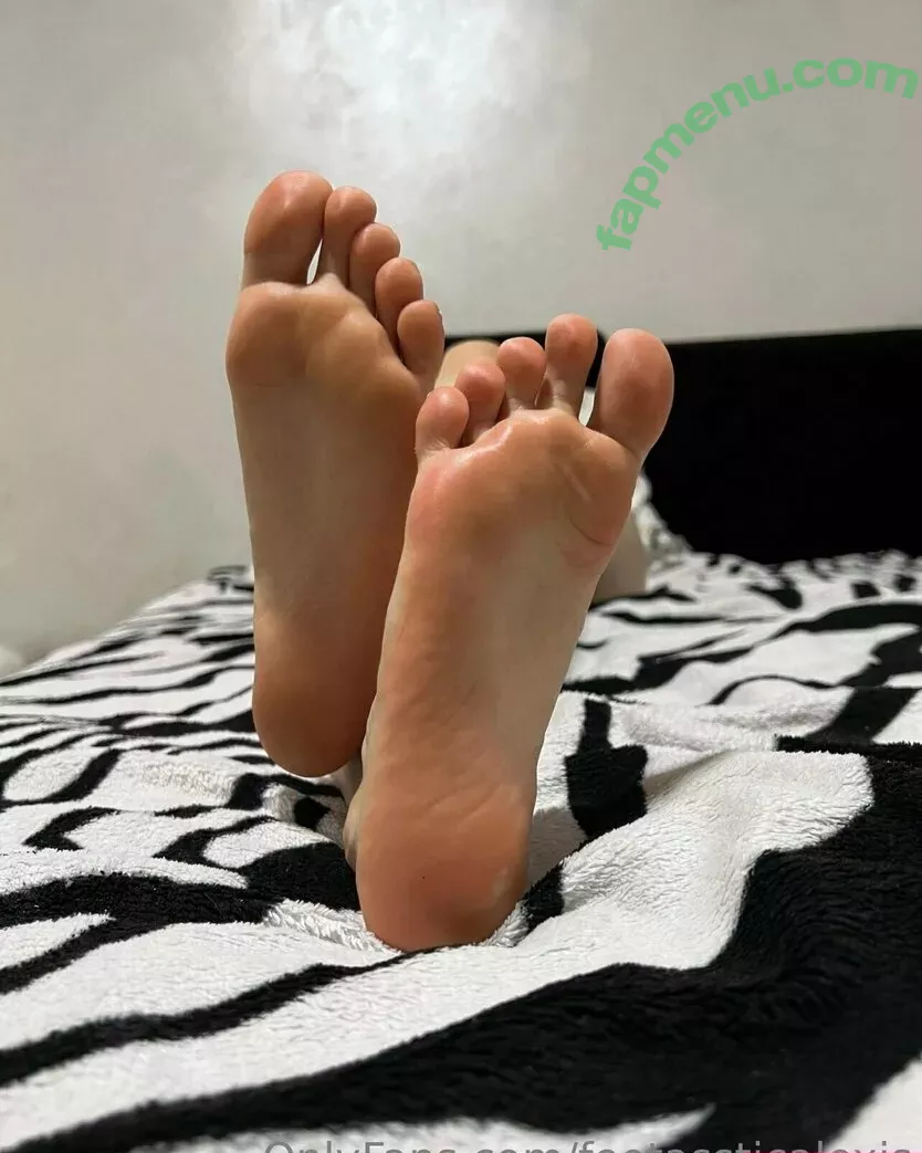 feetassticalexis nude photo #0002 (feetassticalexis)