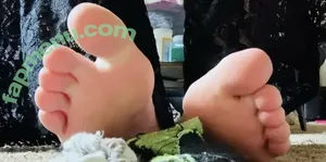 feetbbw / bbwfotjob nude photo #0005