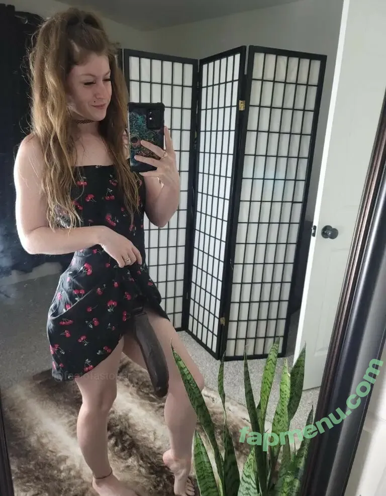 feetofastoner nude photo #0019 (feetofastonerr)