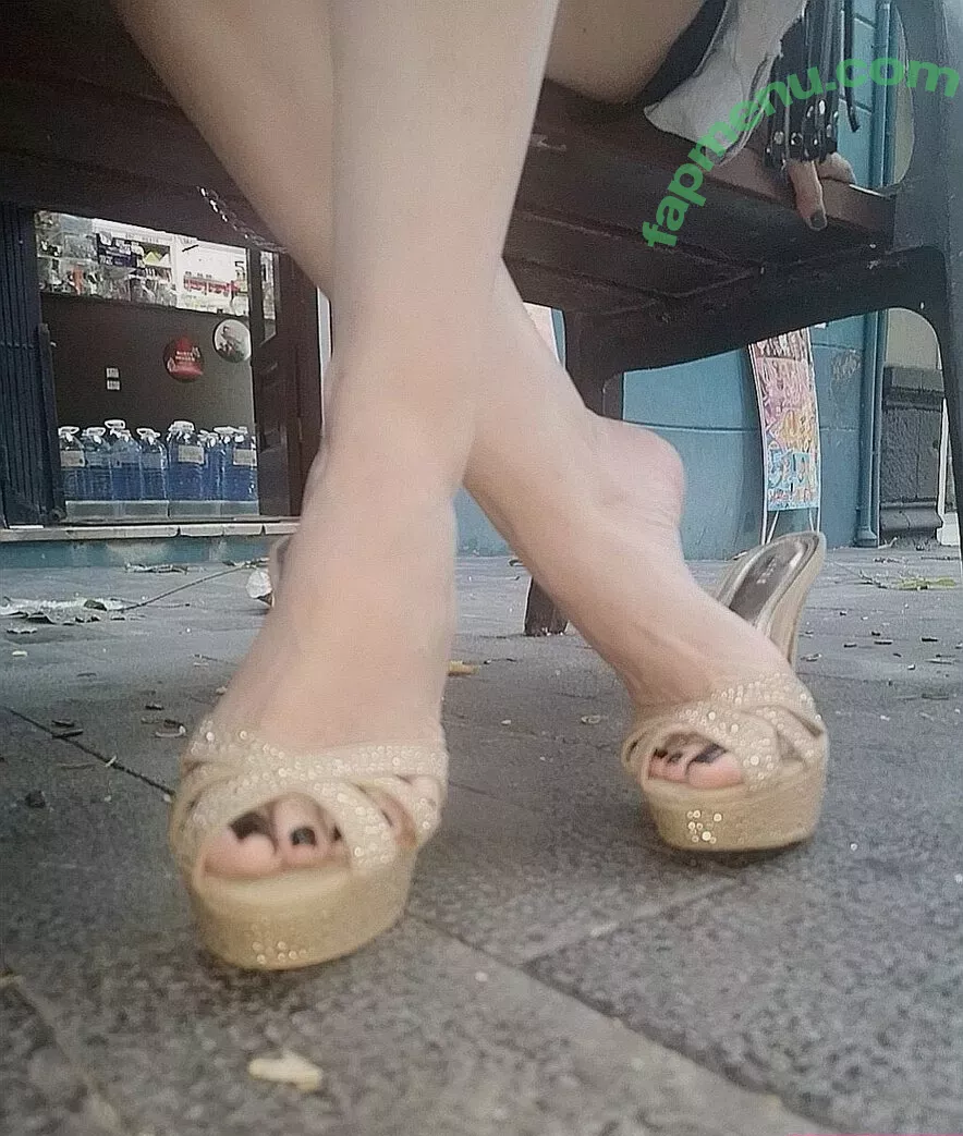 Feetvampire nude photo #0078 (vampire_feett)