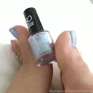 feetworthfollowing / michelle.feetworthfollowing nude photo #0103