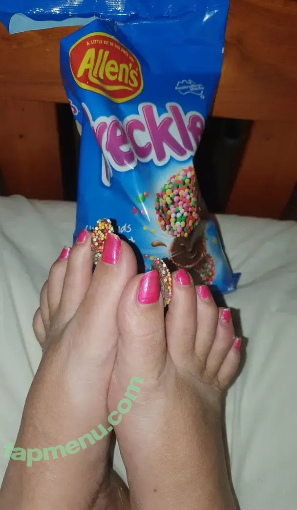 feetychic nude photo #0029 (feetychic)