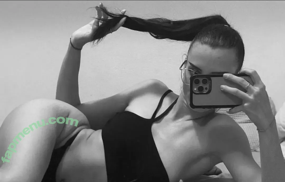 fefigueiredoo_ nude photo #0016 (daico_deusdaguerra / licefigueiredo)