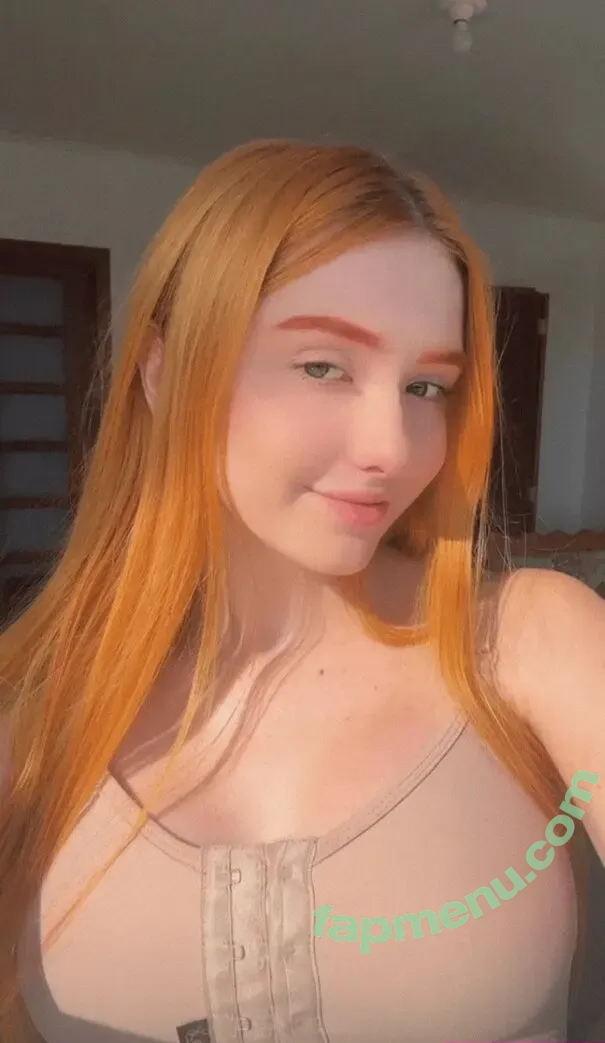 Fehanzen nude photo #0013 (Fernanda Hanzen / feeh_hanzen)