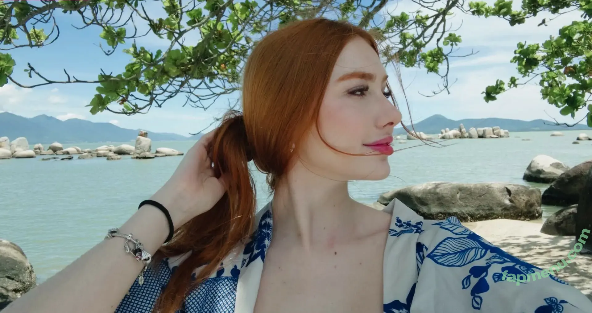 Fehanzen nude photo #0204 (Fernanda Hanzen / feeh_hanzen)