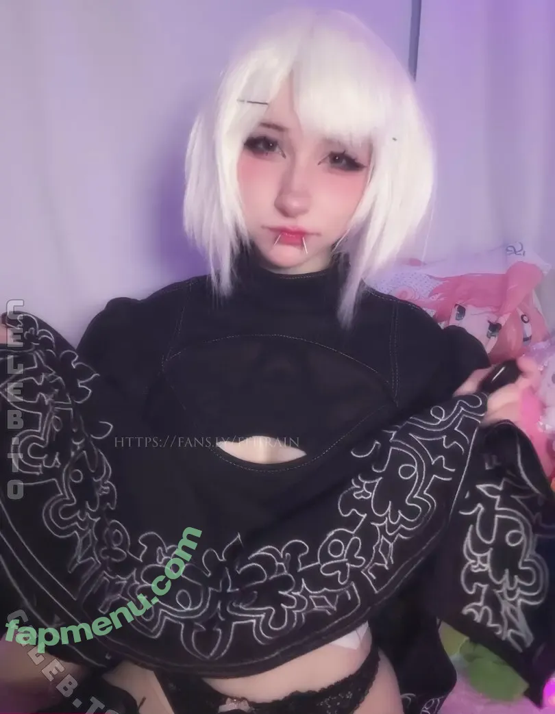 Feiirain nude photo #0051 (feiiraiin / fenfeii)