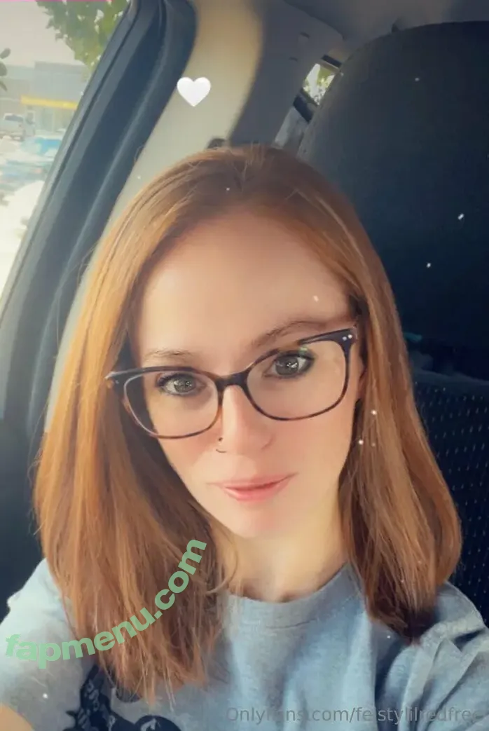 feistylilredfree nude photo #0021 (feistylilredfree)