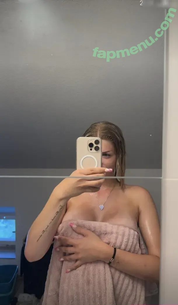 feli_leonie nude photo #0014 (feli_leonie)
