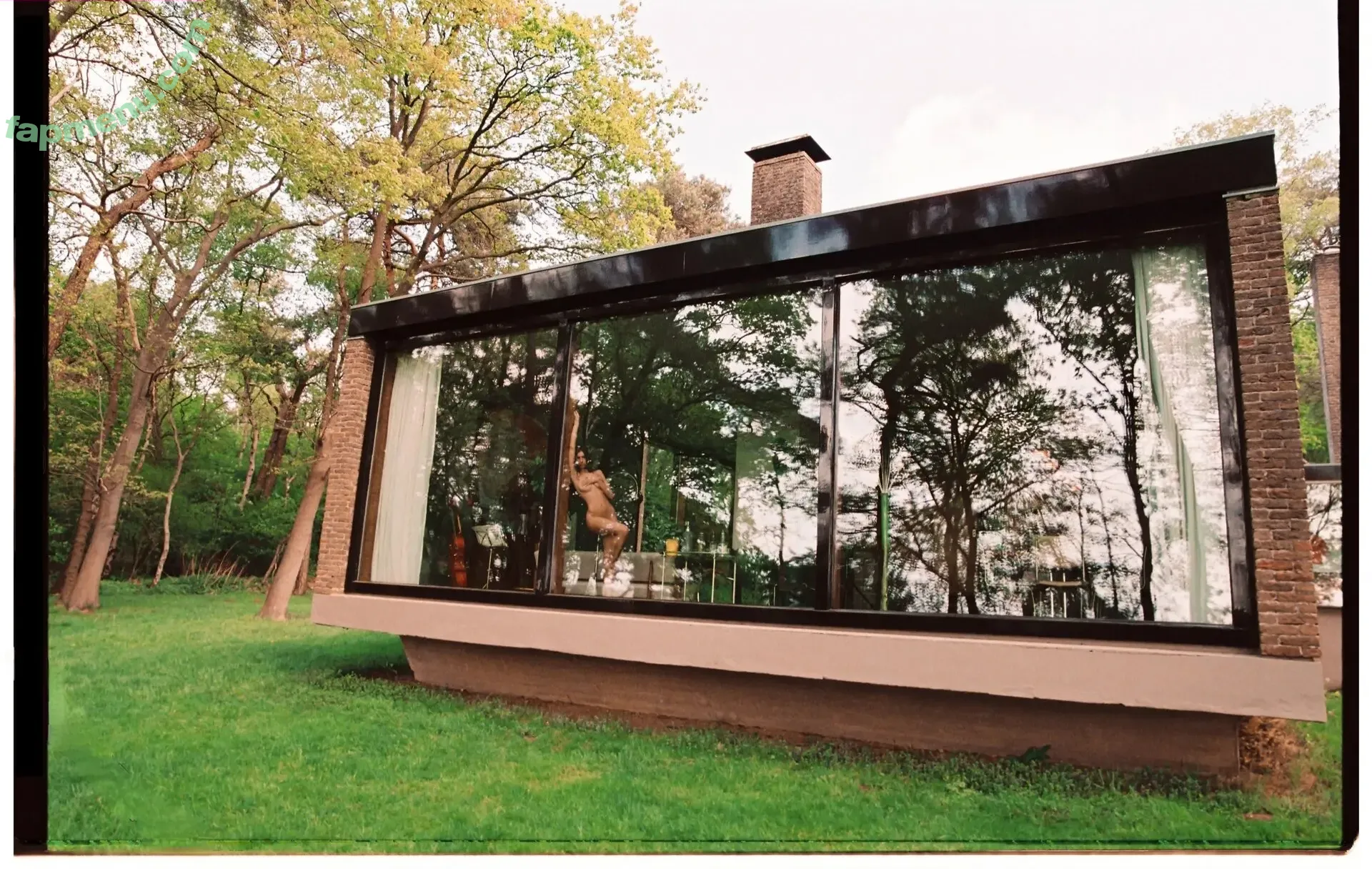 Felice Siemons nude photo #0035 (felicesiemons)