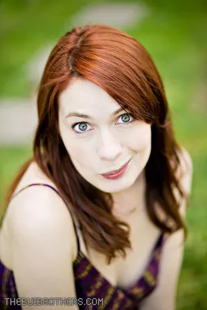 Felicia Day / feliciaday nude photo #0014