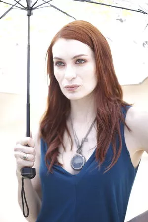 Felicia Day / feliciaday nude photo #0019