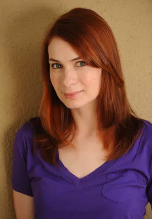 Felicia Day / feliciaday nude photo #0119