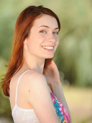 Felicia Day / feliciaday nude photo #0124