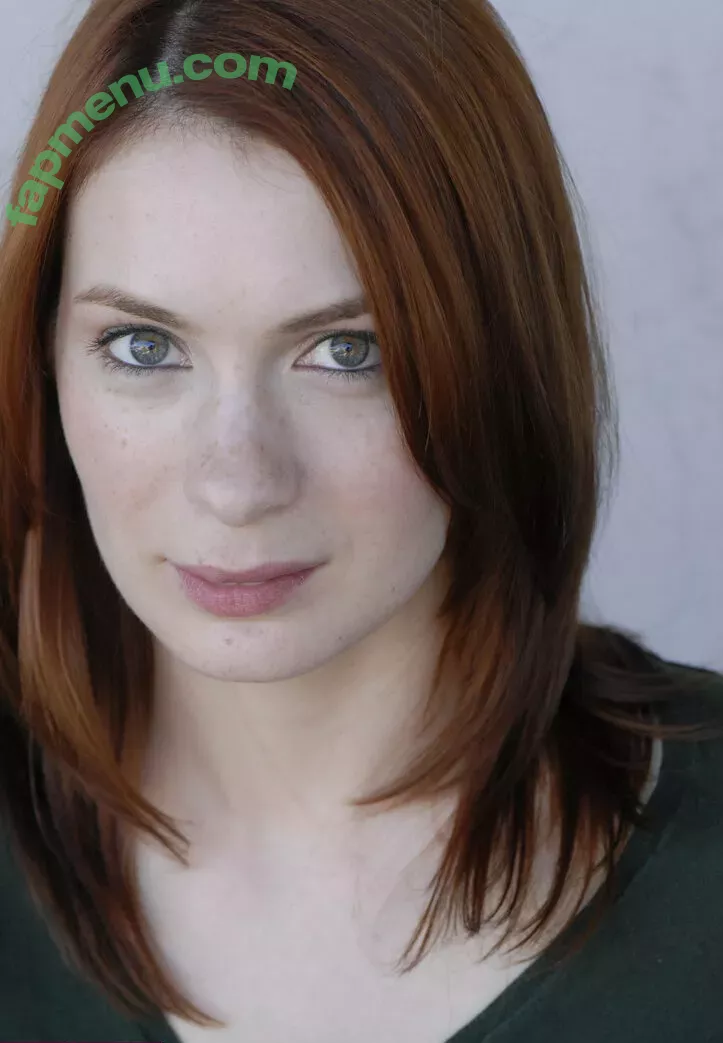 Felicia Day nude photo #0051 (feliciaday)