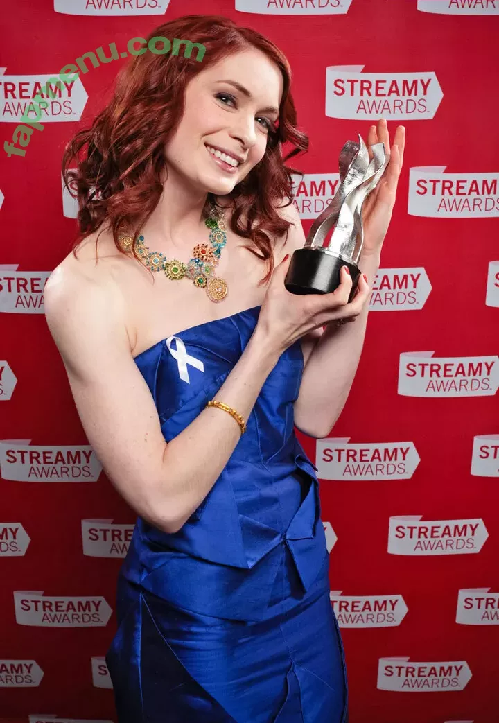 Felicia Day nude photo #0063 (feliciaday)