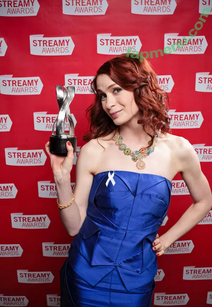 Felicia Day nude photo #0070 (feliciaday)