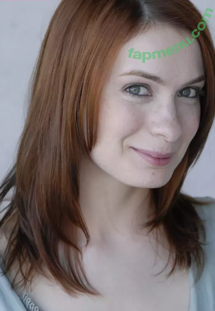 Felicia Day nude photo #0085 (feliciaday)