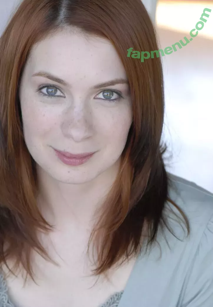 Felicia Day nude photo #0089 (feliciaday)