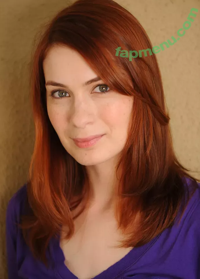 Felicia Day nude photo #0111 (feliciaday)