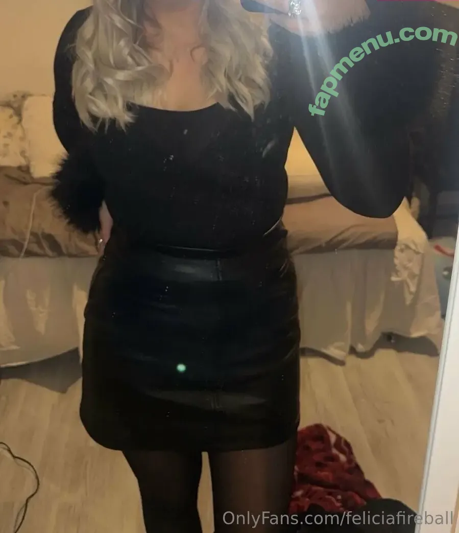feliciafireball nude photo #0004 (felicia.blueball)