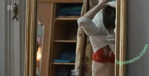  nude photo #0002