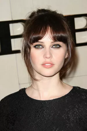 Felicity Jones / felicity.jones / felicityjonesxo nude photo #0037