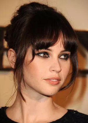 Felicity Jones / felicity.jones / felicityjonesxo nude photo #0039