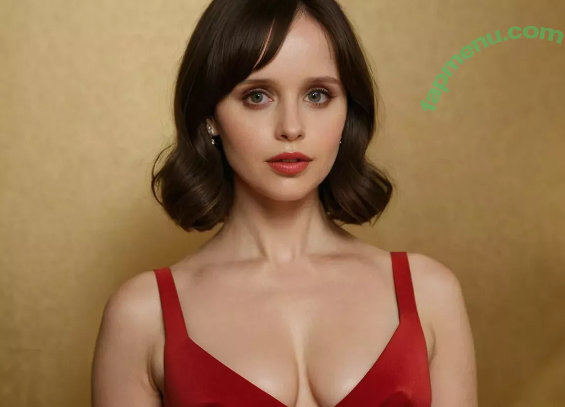 Felicity Jones nude photo #0220 (felicity.jones / felicityjonesxo)