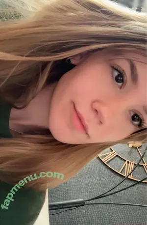  nude photo #0007