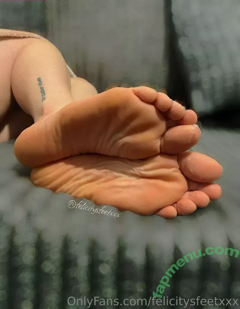 felicitysfeetxxx nude photo #0026 (felicitysfeetxxx)