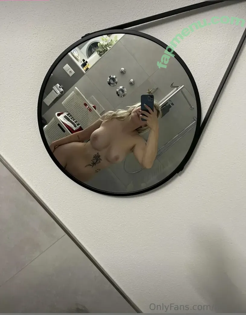 Feliz R. Nicole nude photo #0294 (Feliz7R / feliz_r_)