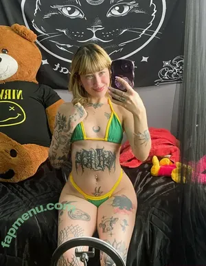fellinefree / frommybrain nude photo #0028