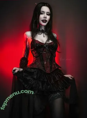 felvelial / Vell Felice / felvelial_cos / gizemsavagex nude photo #0296