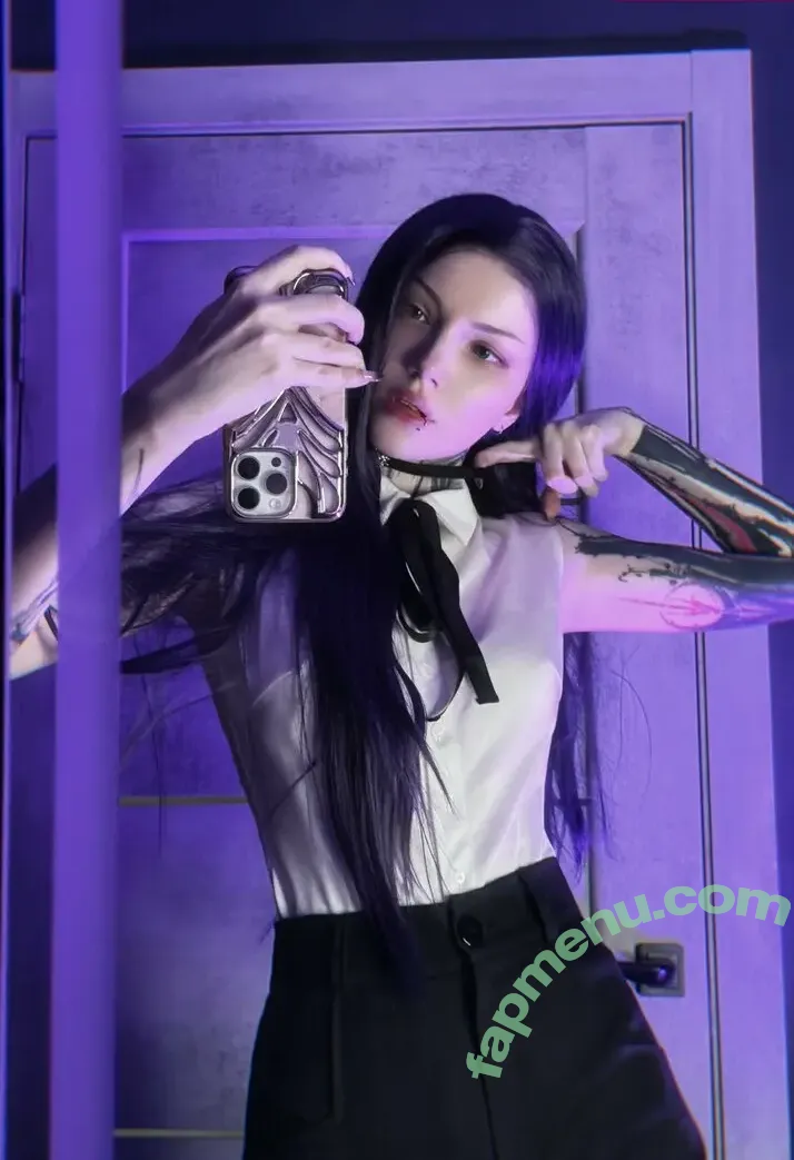 felvelial nude photo #0282 (Vell Felice / felvelial_cos / gizemsavagex)