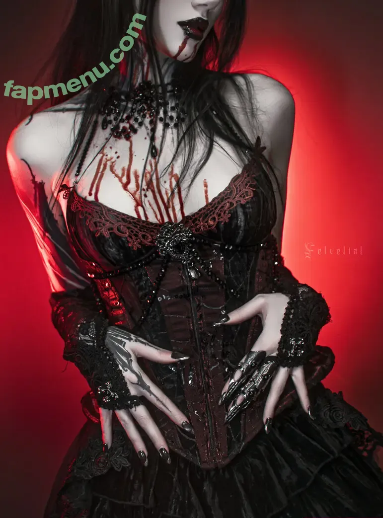 felvelial nude photo #0307 (Vell Felice / felvelial_cos / gizemsavagex)